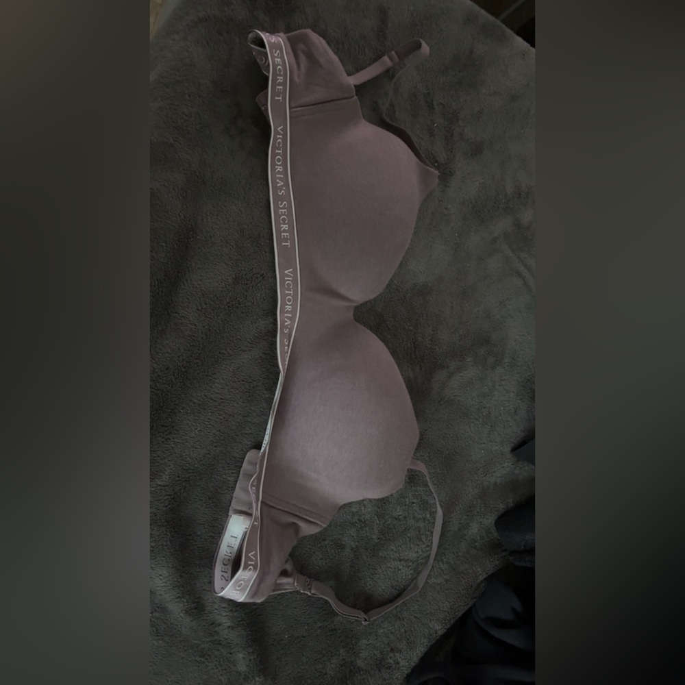 Victoria’s secret bra